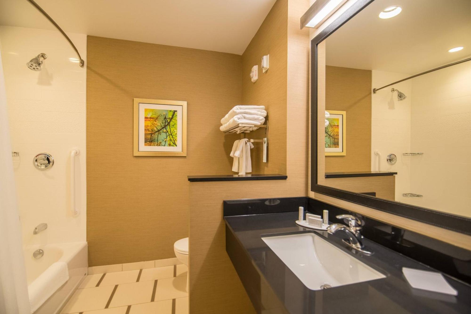 Hotel Fairfield & By Marriott Provo